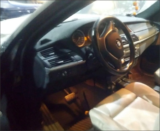 Reparación de carrocería de un BMW X6: imagen 9